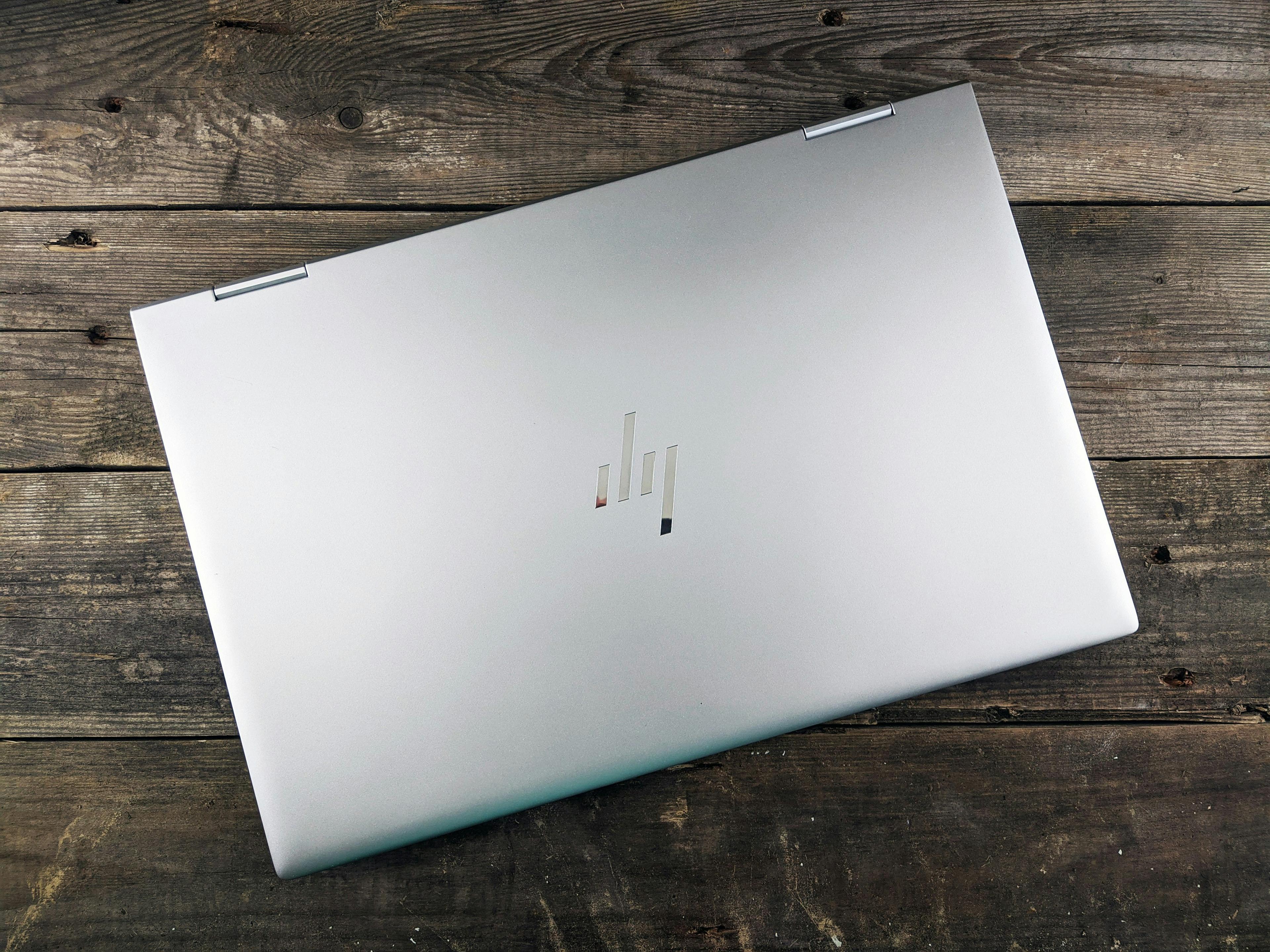 closed laptop with hp symbol.